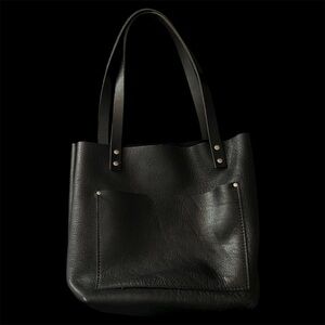 PORTLAND LEATHER Tote Pebbled Black Bag